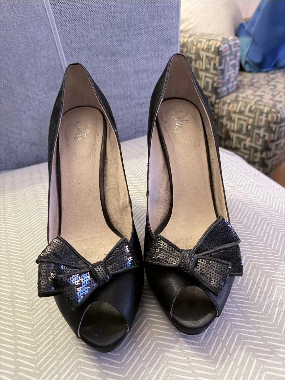 Wittner Women's Black Peep-Toe Heels with Sequin Bow
